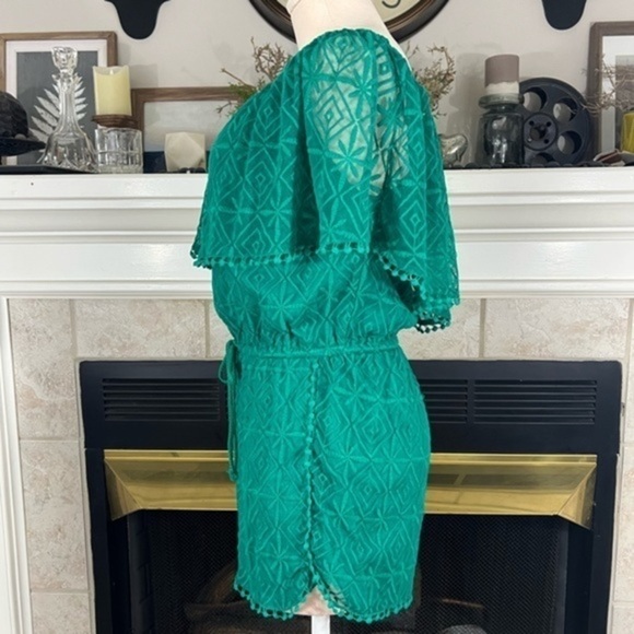 JACK By Bb Dakota Teal Lined Lace Romper With A Waist Ties And Draped Shoulders - Picture 3 of 14